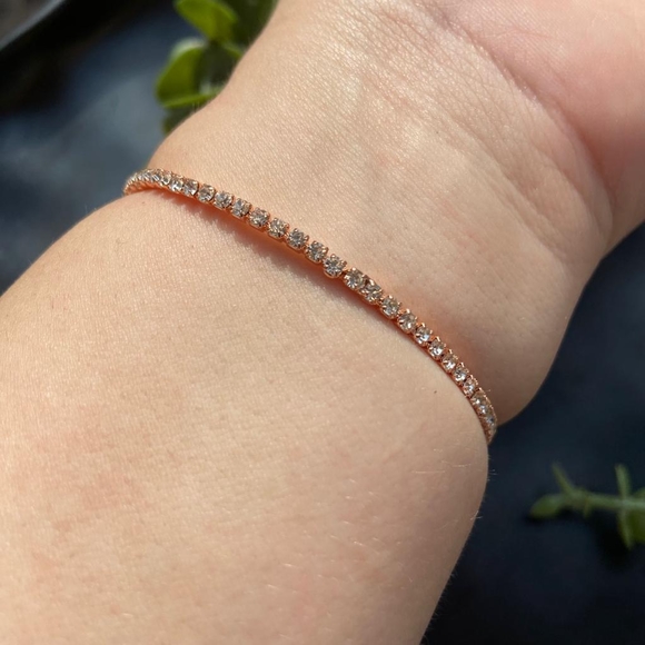Rose Gold Luxury Bracelet - Picture 9 of 13